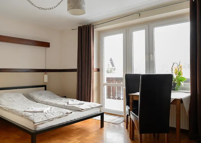 Goscinne Cykada 民宿 斯克拉斯卡波伦巴